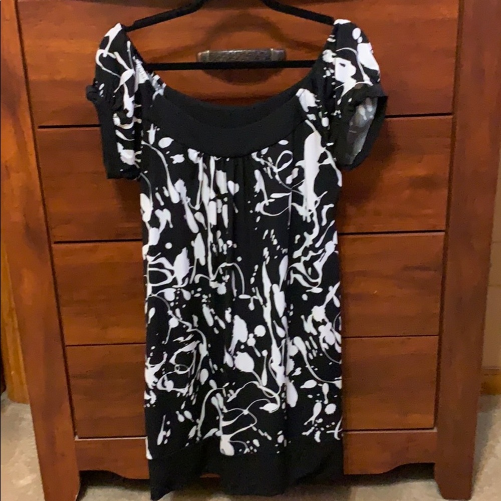 Black and white dress